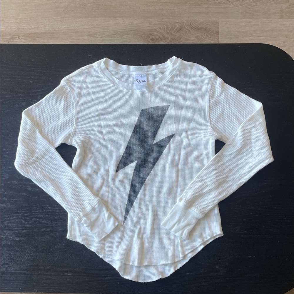 White Long sleeve top
